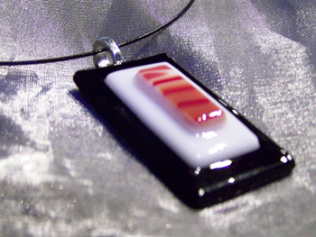 Original handmade glass pendant (allow for individual variability).