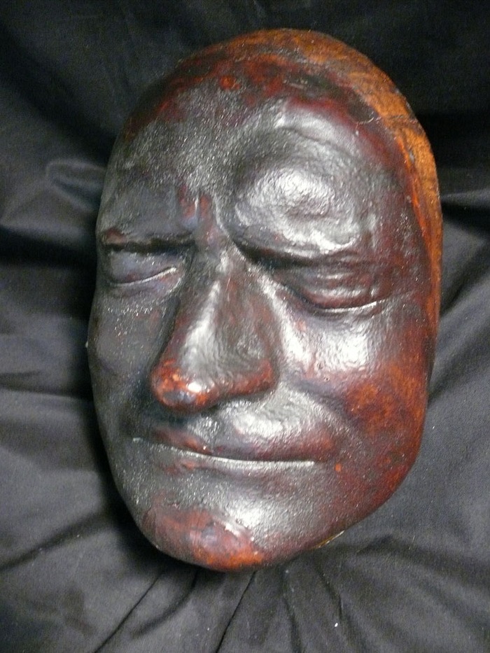 Sir Isaac Newton's death mask