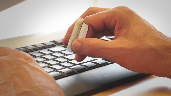 A 3D mouse at your fingertips