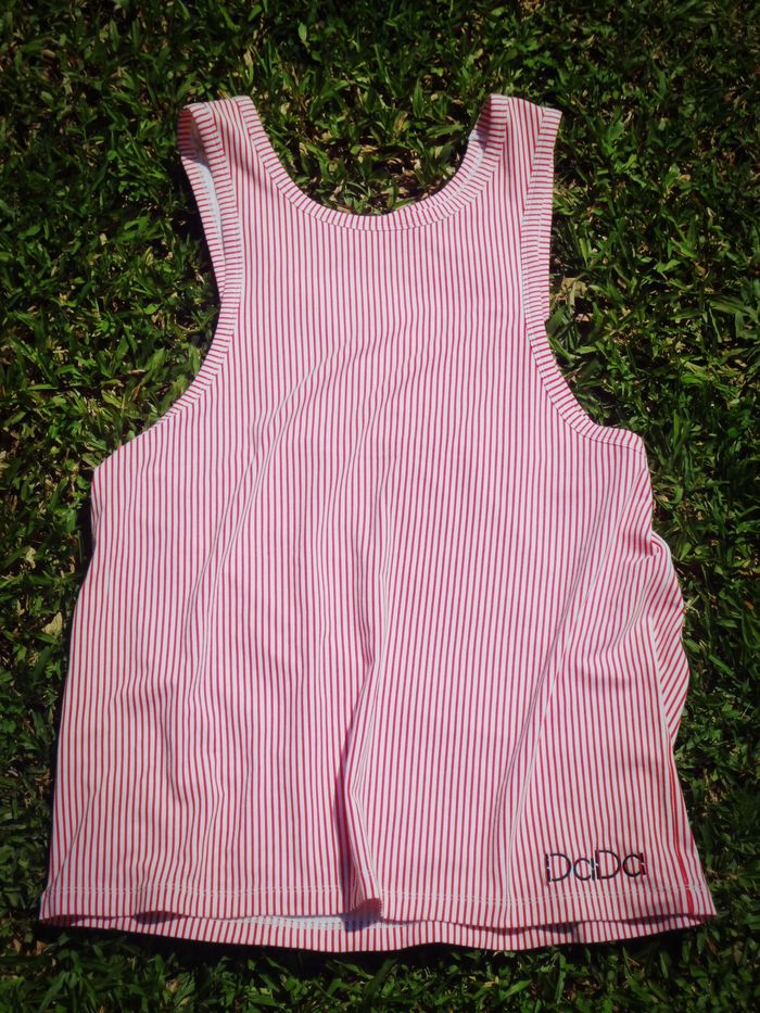 Legend vest in red and white- see update 4 for more