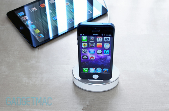 Photograph by Nir Schneider, Gadgetmac