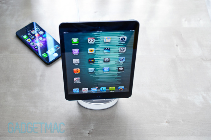 photograph by Nir Schneider, Gadgetmac