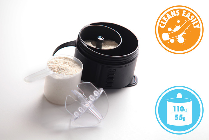 Store large quantities of supplements within the lid!