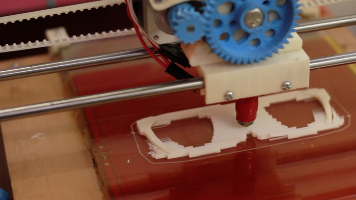 A Genesi5 printer producing our prototype