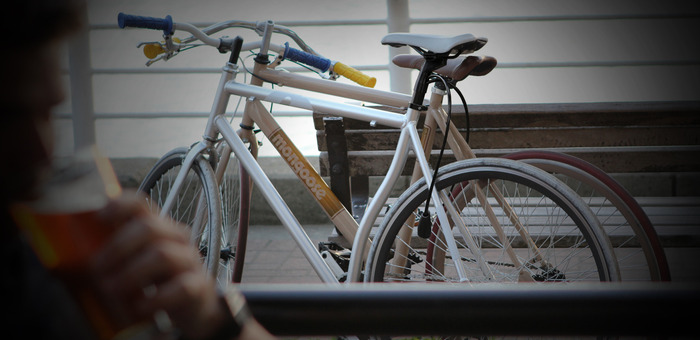 The InterLock™ is an integrated bicycle lock that hides inside of your bike frame via the seat post. This is a universal system that can be installed on virtually every bike!