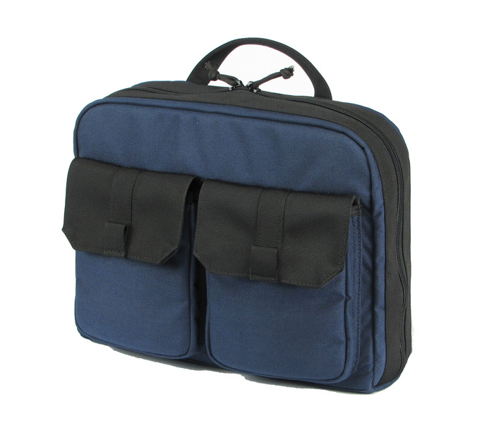 The Recon One in a Medium Navy / Black combo.