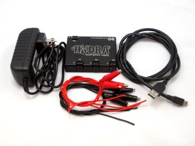 Hydra with AC/DC adapter and cables