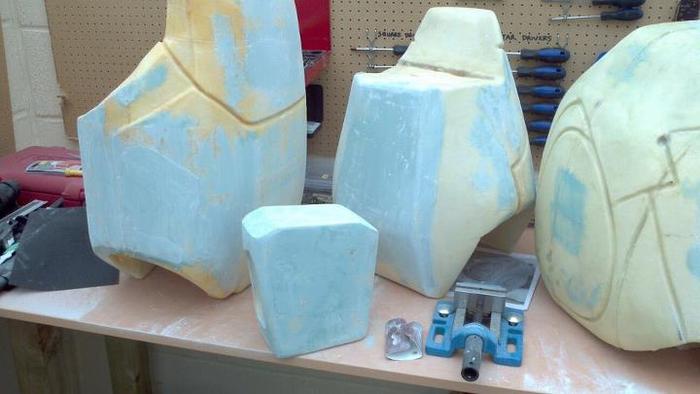 more plugs ready for molding