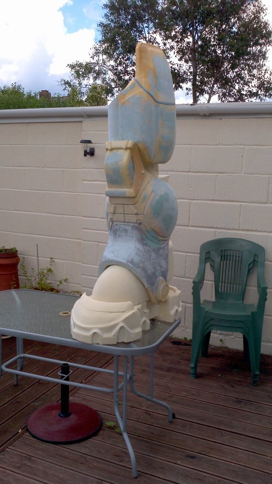feet and legs sculpt as they will look when cast