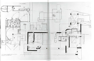 E1027 Plan - upper and ground floors, entrance, and roof terrace.