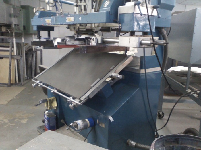 This is the screen printing machine used for printing on our Kreate-a-lopes®