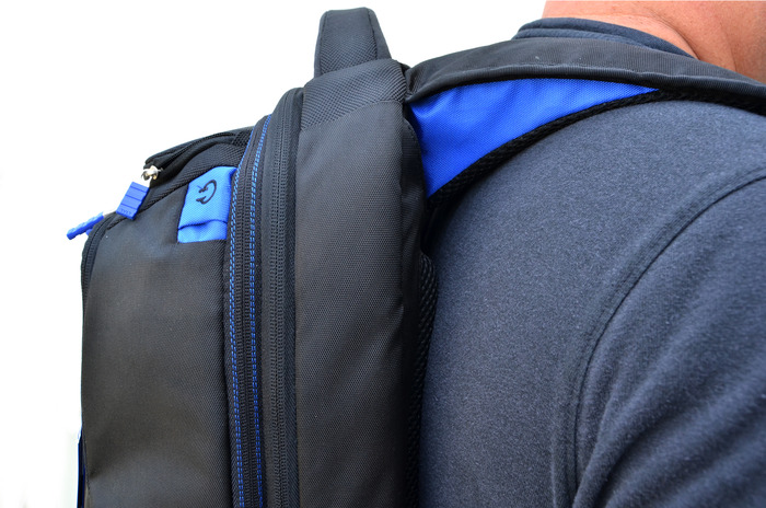 Close up of the "V" padding in the straps used to provide extra cusion and prevent sagging
