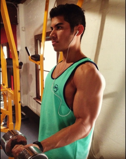 Work Out with Ravee Apparel