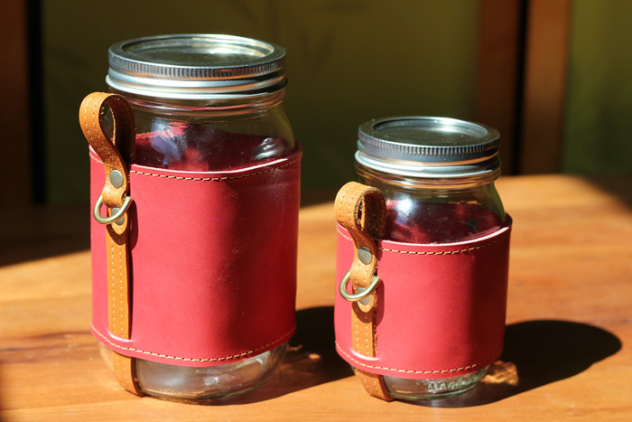 Quart and Pint Chug-A-Lug. Color: Apple