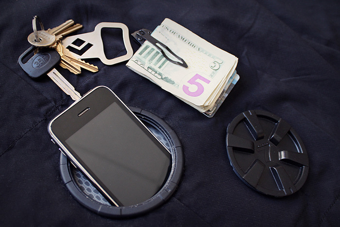 Each pocket is sized to store your phone, keys and wallet.