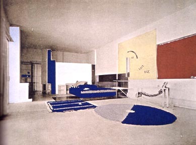 The living area of E1027 (colorized photograph). Gray's interior architecture and design brought a human sensibility to Modernism, with a particular eye for comfort, practicality and sensuality.