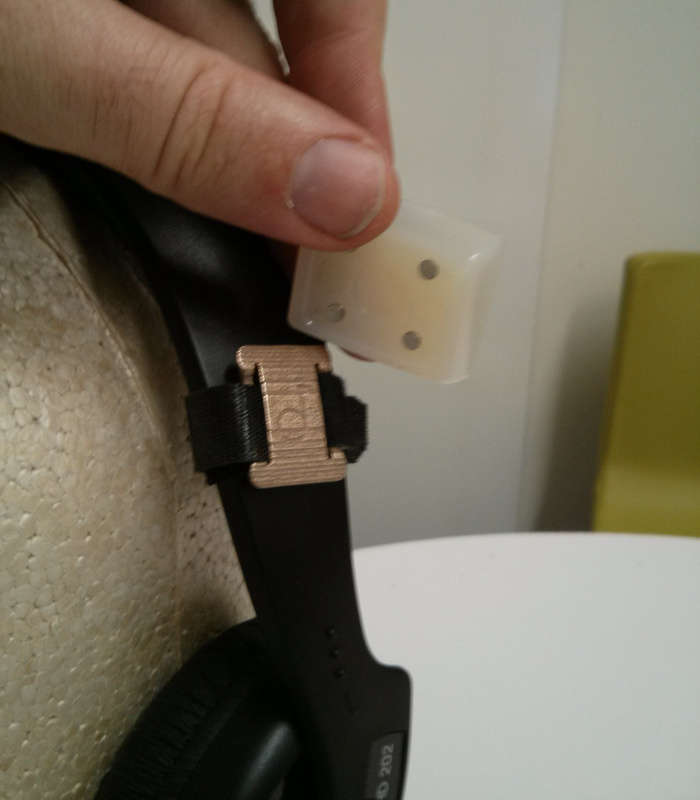 An early magnetic attachment concept