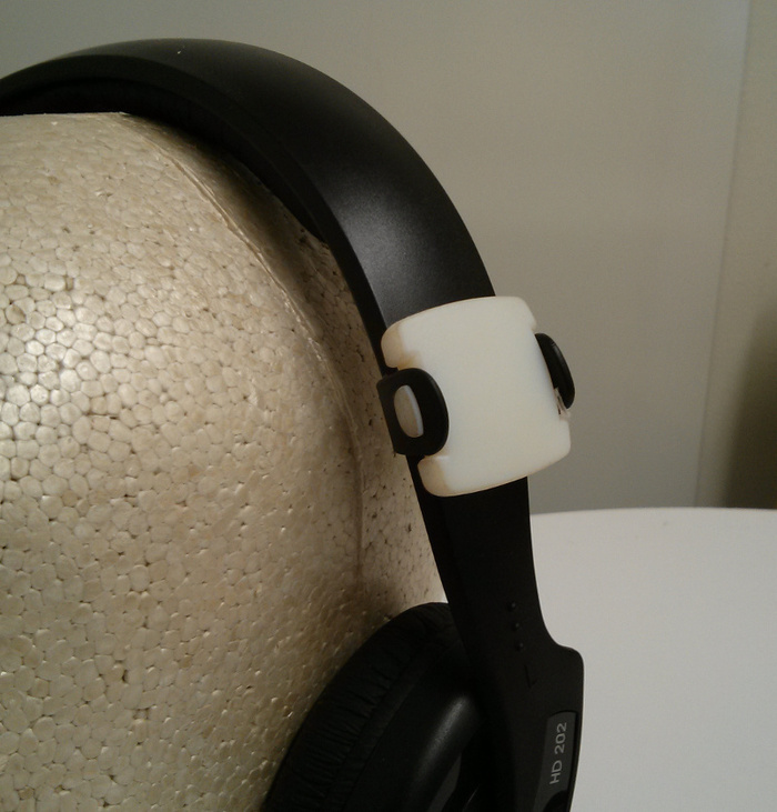 A modified band design. Ultimately the band attachment was too difficult.