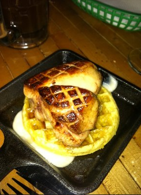 Earl's Eggo