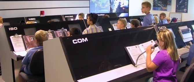 Students at The Museum of Flight's Challenger Learning Center