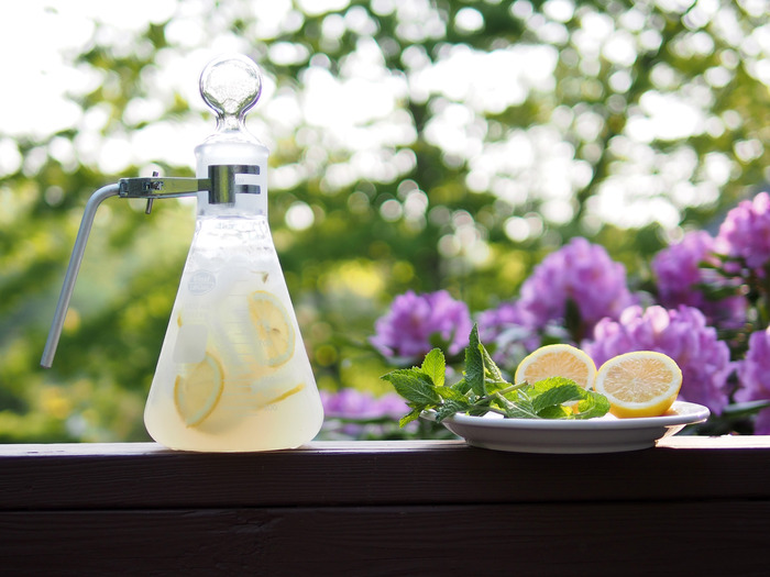 The diverse duties of the Decanter