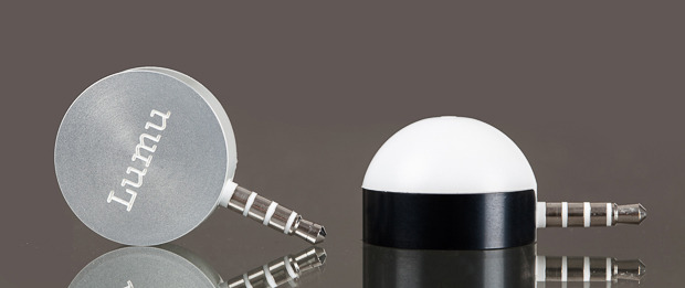 Natural or black Lumu.