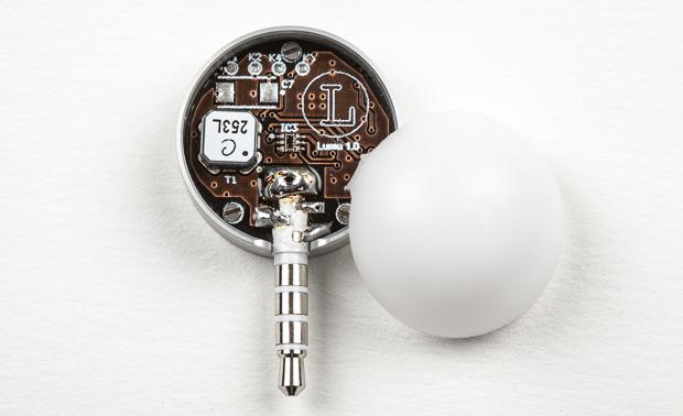 Heart of Lumu, high sensitivity digital light sensor. Measuring range (illuminance): 0.15 - 250,000 lux.