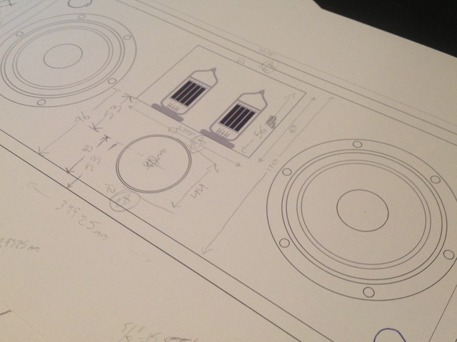 The earliest scale technical drawing of the original Duo prototype. Notice the front mounted volume knob.