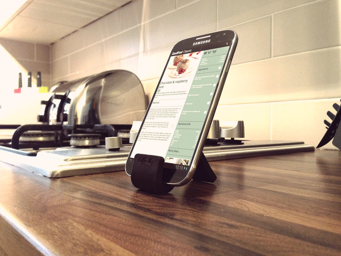 Breffo Gumstick Smartphone Stand