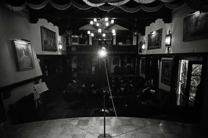 Brookledge Theater (photo: Mark Berry)