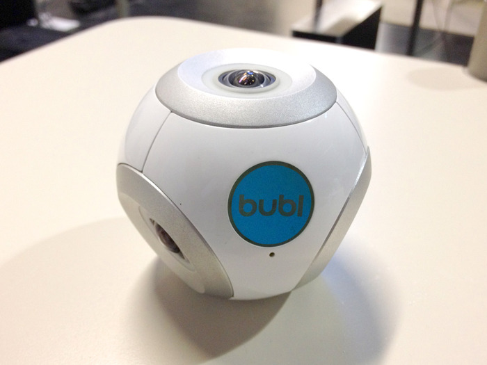 the white bublcam - will have grey button on delivery
