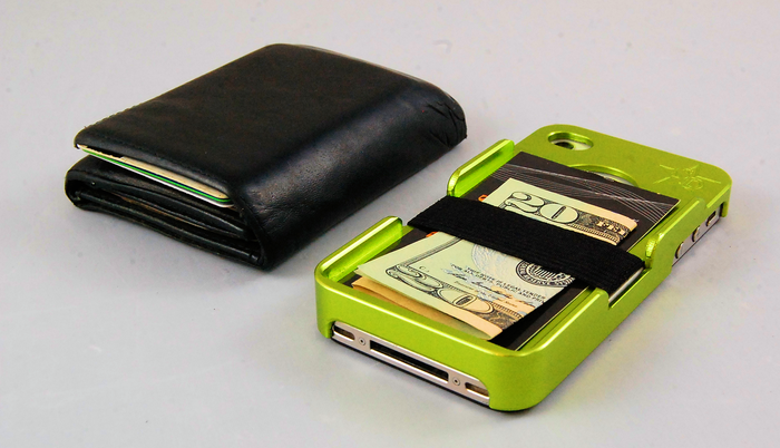 Almost half the thickness of a normal wallet. Perfect for a nice dinner or night on the town!