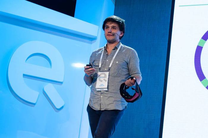 Kamil Adamczyk pitch at Ennovation conference