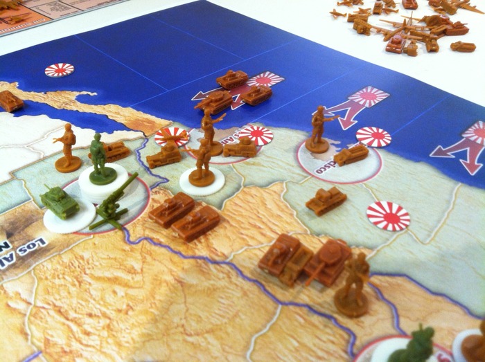 Pieces shown here are used to demo the game and are different from those included in AMERIKA.