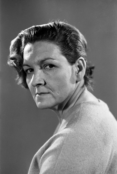 Chana Zemer, Former Editor of Dvar Press