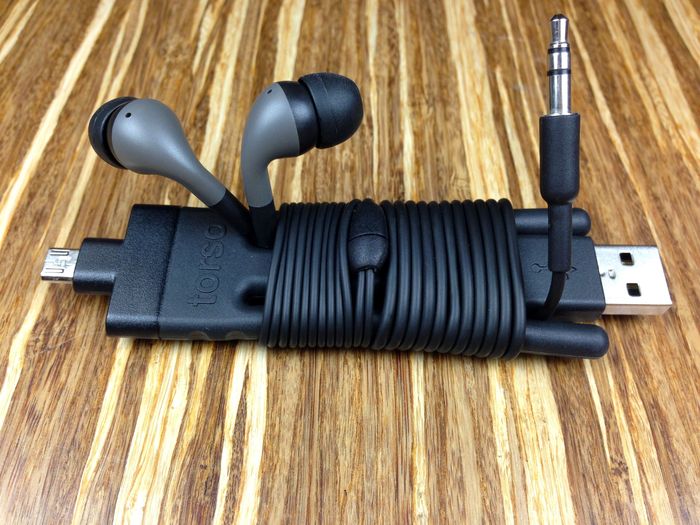 Cord Wrap mode: ultra-portable convenience