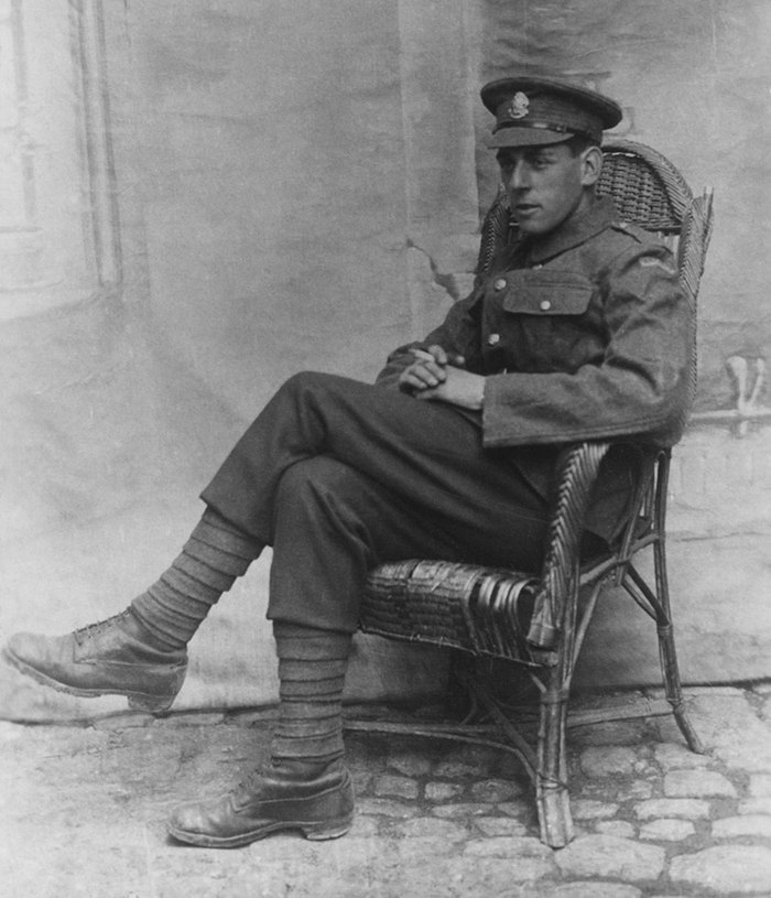 Robert Crowder died at Passchendaele in 1917 aged 21