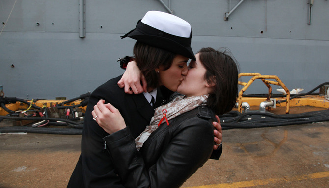 The story is heavily inspired by naval officers Marissa Gaeta & Citlalic Snell's gay kiss after Gatea returned from extended service.