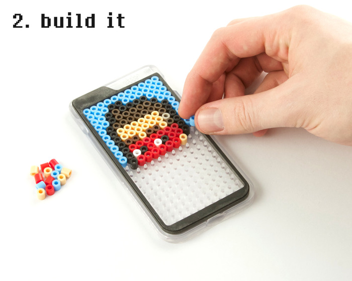 Build your design using the custom Bit Bead Pegboard.