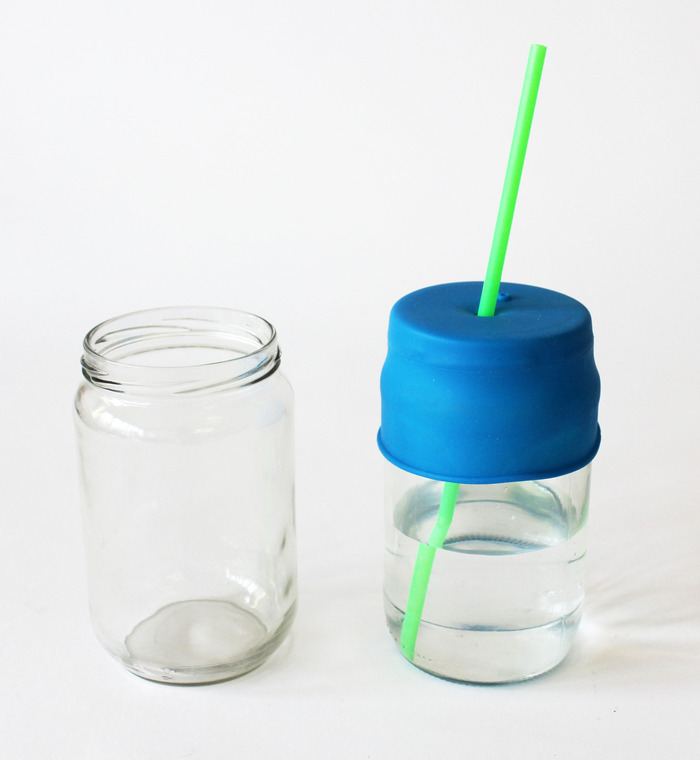 The TOT and KID versions can both fit over threaded jars for additional environmental goodness.