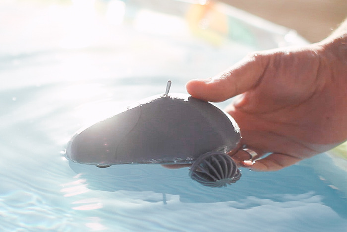 3D printed watercraft with motors and smartphone controls. (Yep, that's a little Ziphius!)