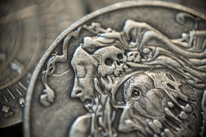 Detail of the Wraith, 10 Denomination
