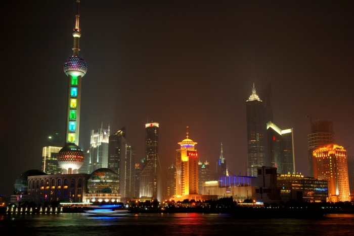 China, the country that banned Bitcoin (14 times)