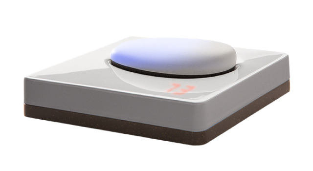 5: The docking station adds the amount of new grateful moments to the displayed number