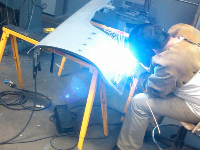 Reverse the effects of time and collisions on the quality of the bodywork.