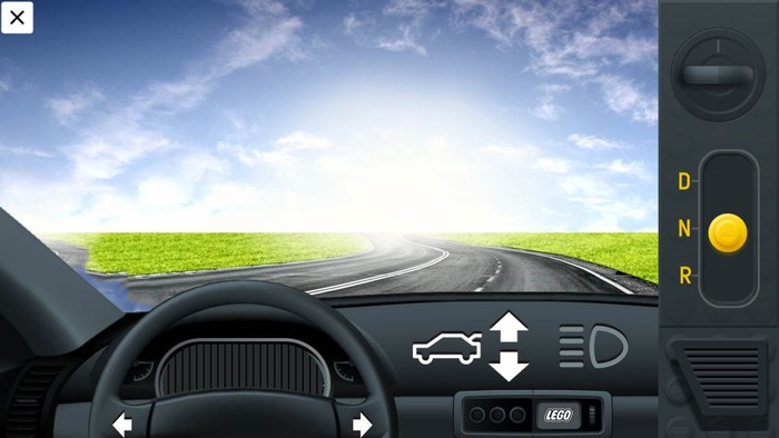 Gyro steering and acceleration. Working gearshift, indicators, brake and reverse lights, and much more!