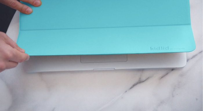 Easy Track Pad Access