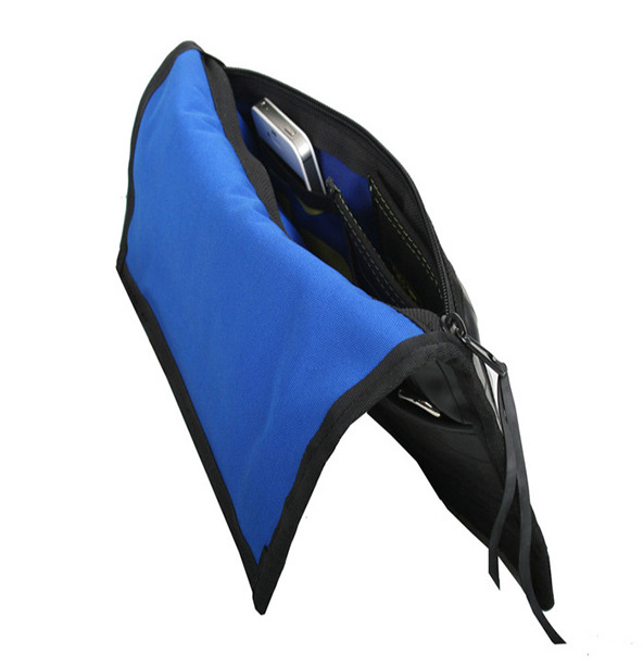 The divided sleeve pocket protects your phone and separates small items from the main compartment