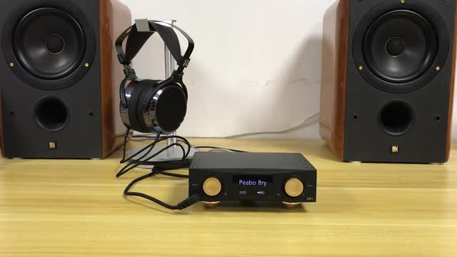 MRz+ UHD Music Server as the digital hub in a high-end ...