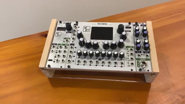 The Centre - Eurorack Modular Wavetable Synth by 1V/Oct